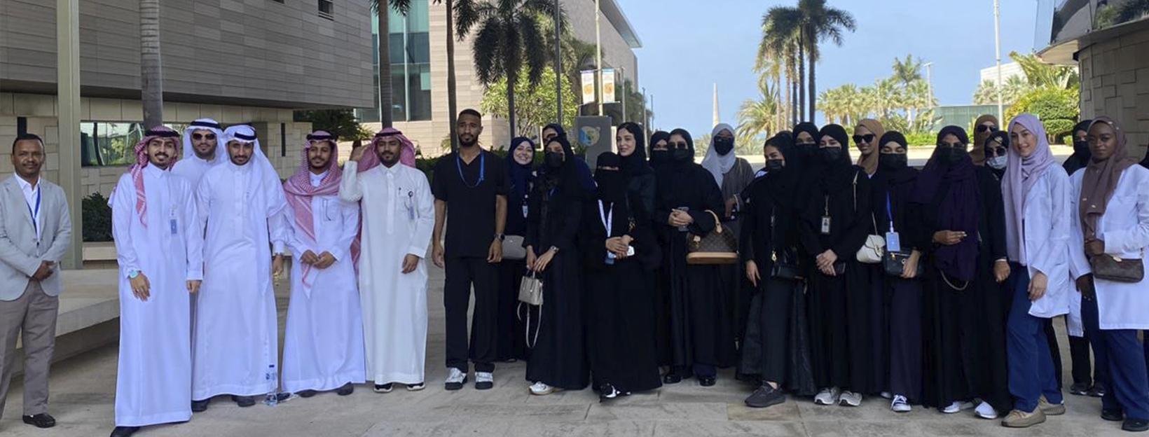 زيارة طلبة كليات الريان للعلوم الصحية الى جامعة الملك عبد الله