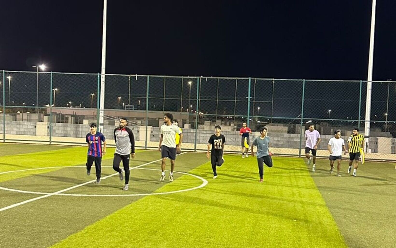 فريق الريان لكرة القدم في مباراة ودية